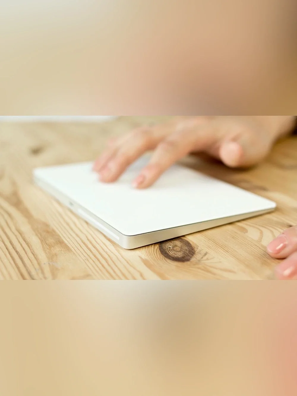 Apple Magic Trackpad 2 – Wireless Bluetooth Trackpad